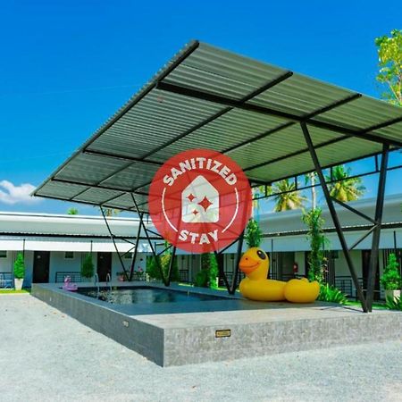 Oyo 533 Runya Poolvilla Prachuap Khiri Khan Exterior foto